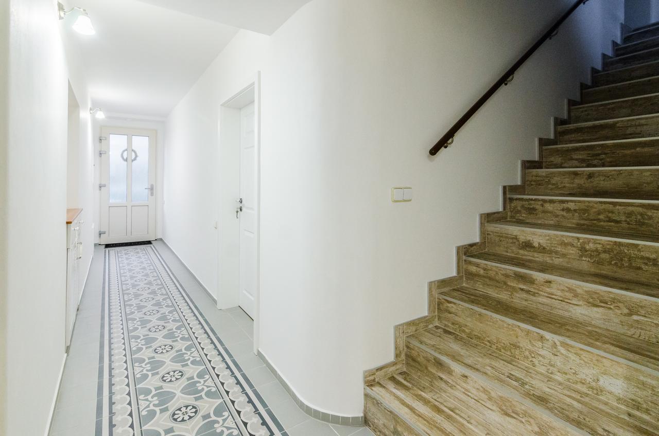 Guesthouse Sam Роуднице-над-Лабем Экстерьер фото